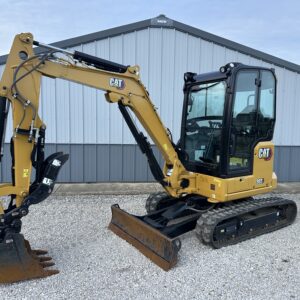 SOLD 2023 CAT 303